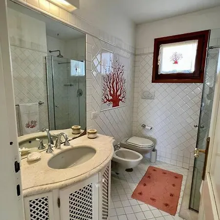 L'attico Del Porto Apartman *