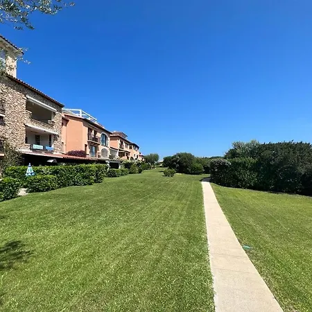 L'attico Del Porto Apartman *